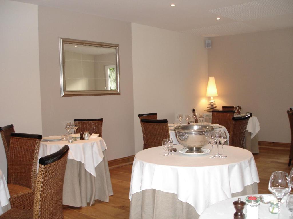 فندق Logis Auberge Cote Jardin Lézignan-Corbières المظهر الخارجي الصورة
