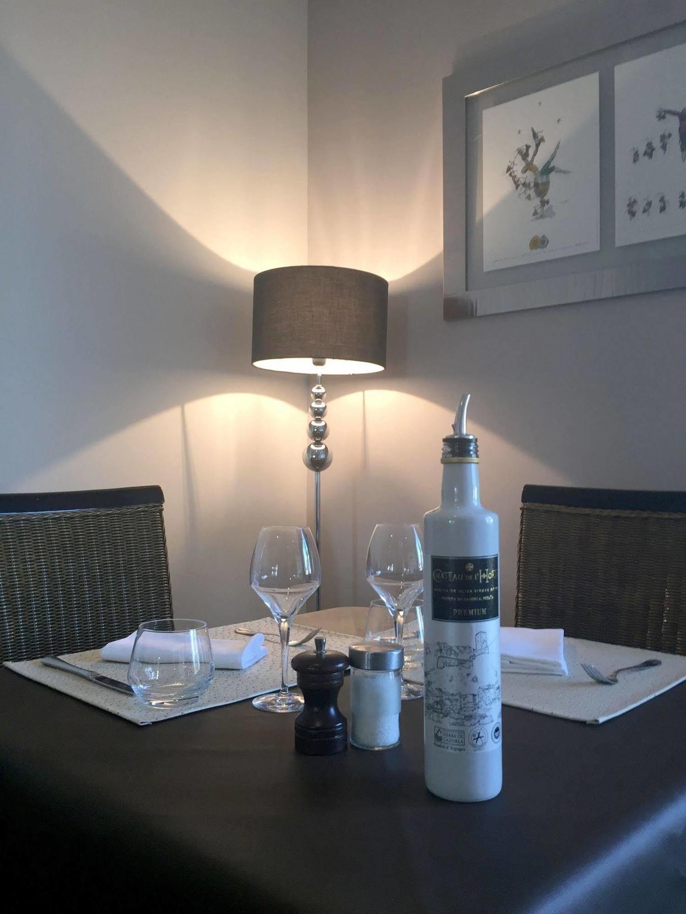 فندق Logis Auberge Cote Jardin Lézignan-Corbières المظهر الخارجي الصورة