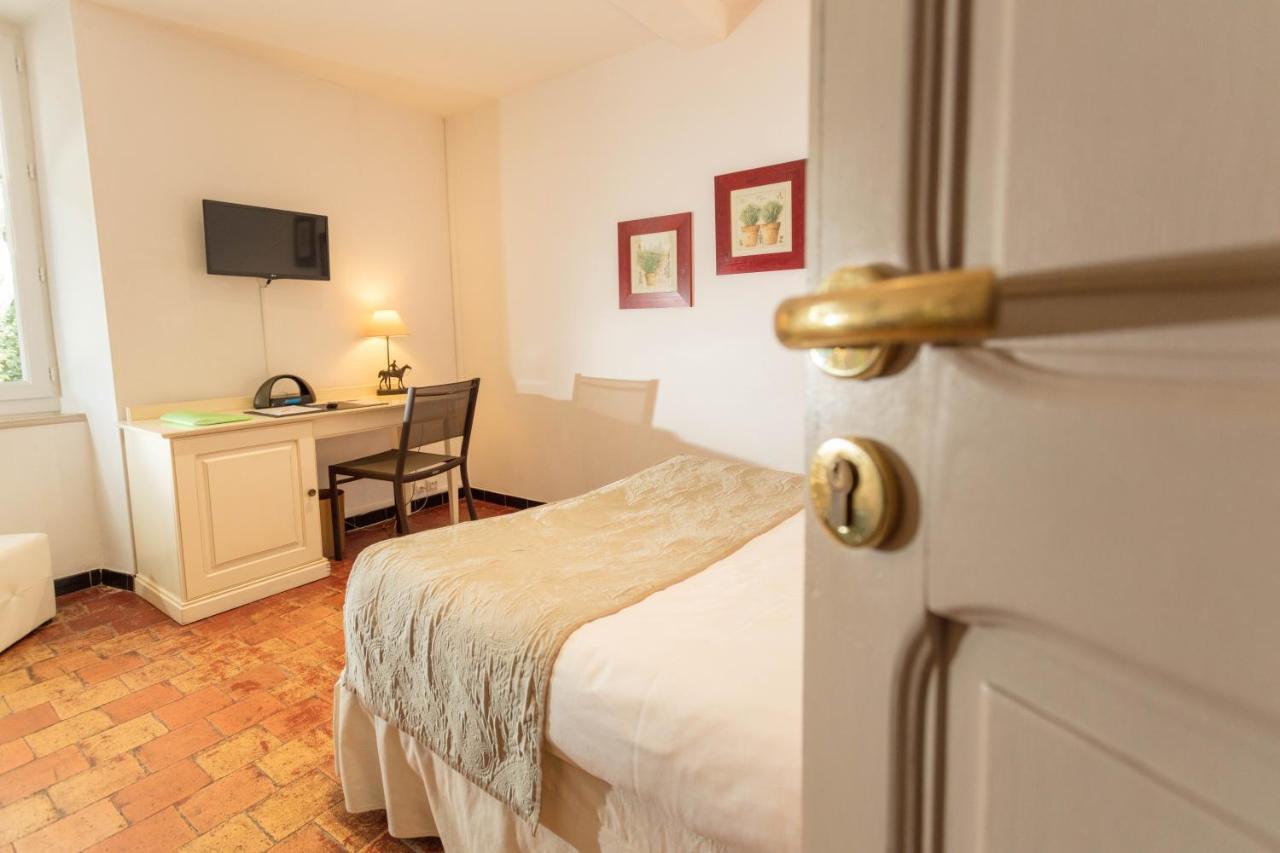 فندق Logis Auberge Cote Jardin Lézignan-Corbières المظهر الخارجي الصورة